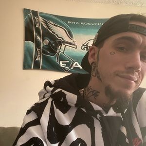 Meet your Posher, Chris